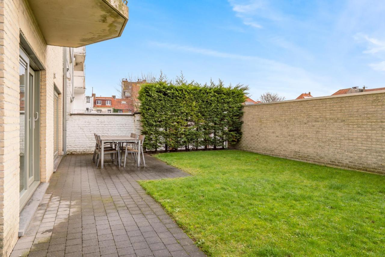 Luxury Apartment With Garden Close To The Beach Oostende Exterior foto